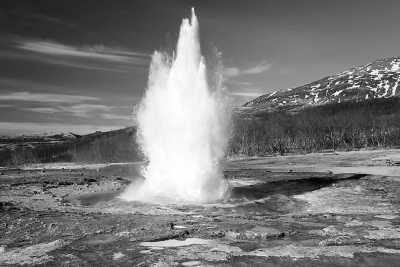 Island - Strokkur - Two adventurous weeks through Iceland 🇮🇸 Diving, Whale watching and Hiking - 1