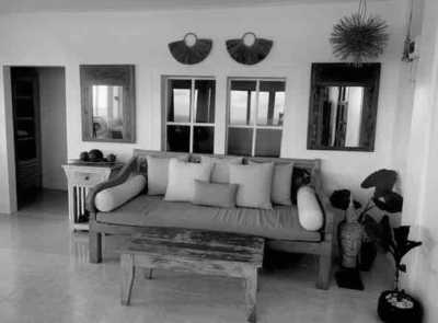 Indonesia - Uluwatu Beach - Bali Summer Trip ⚓️  Surf, Bikes and Chill ☀️ - 2