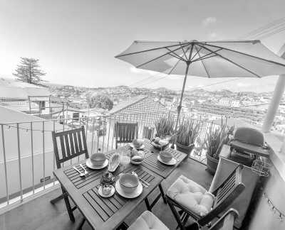 Portugal - Funchal - Modern, Spacious & Beautiful Coliving Villa in prime location - Funchal, Madeira | Adventure, Nature and Fun on the Dream Island of Madeira 🌴 | Large Private Suite with Bathroom and Balcony - 19
