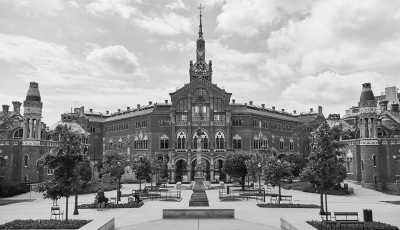 Spain - Recinte Modernista de Sant Pau - Weekend in Barcelona: sightseeing, Gaudi architecture masterpieces, beach and many more in cheerfully company