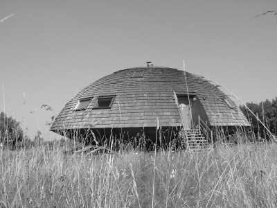 France - Exploring Toulouse and stay in a UFO house style! - JoinMyTrip