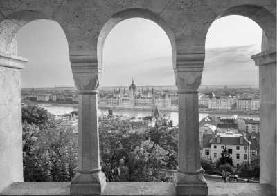 Hungary - Unforgettable Budapest Experience: TukTuk Sightseeing, Dinner Cruise, and Folk Show with a Local - JoinMyTrip