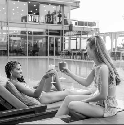 South Africa - AURUM Restaurant - Explore Johannesburg, South Africa - Art, Hike 🥾 Skydive 🪂 Food 🍲 - 1