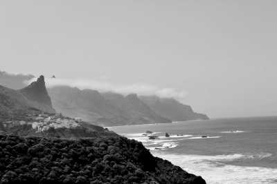 Spain - Anaga - Canary Islands in Summer ☀️🌴 Let's hike to beautiful viewpoints, explore subtropical nature, visit its Nationalparks and jump into natural volcanic pools 🌋 - 1
