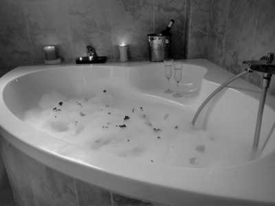 Spanien - Viñuela - Andalusia Countryside ''La Dolce Vita'' Coliving Experience and Meditation Retreat - 3