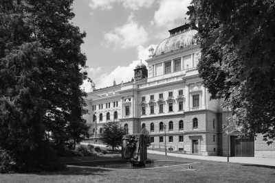 Europe - Pilsen - Euro Road Trip - Prague - Bratislava - Vienna