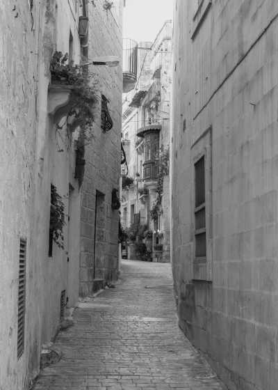 Malta - The Three Cities - 🥂 Celebrate New Year in sunny Malta: Valletta, St. Julian's, Three Cities 🇲🇹🍾🎉 - 2