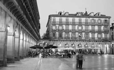 Europa - Donostia-San Sebastian - Southwestern France and Northern Spain in 6 days (City Visits, Natural Parks, B&B and Nature Camping)