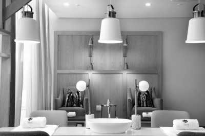 South Africa - Leonardo Spa - Explore Johannesburg, South Africa - Art, Hike 🥾 Skydive 🪂 Food 🍲 - 3