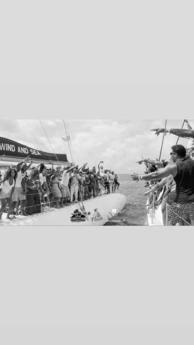 Grenada - Grenada - Spice Mas in Grenada: Enjoy Caribbean Carnival and Partiesm Beaches 🇬🇩