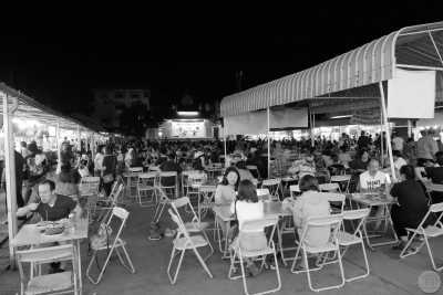 Thailand - Chiang Mai Gate Market - 🇹🇭 Thailand - Central & North Thailand Backpacking Trip 10 days 🍻🏯🌿🐘 Nightlife, Culture, Nature & Fun (Bangkok, Sukhothai, Chiang Mai, Pai) - 6