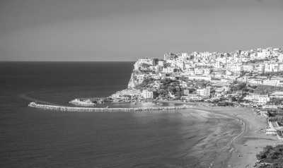 Italien - Spring in Puglia: 8-Day Coastal Retreat in Peschici with Authentic Food & AirBodyFlow 🌺 - JoinMyTrip