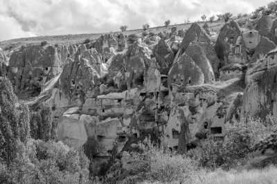 Türkei - Gomeda Vadisi - Travel through Cappadocia, Turkey - the fairytale city with a local 🇹🇷, Food, Nature,Culture & More-Shared Bed