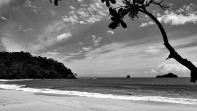 Indonesia - Pantai Tiga Warna - Exploring Indonesia:  Bromo mountain, Surabaya, Madura and Malang Cities - 4