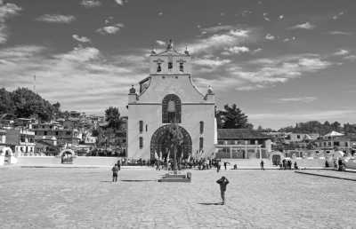 Mexiko - San Pedro - San Cristobal de las Casas Mexico - Visiting Mayan Communities - Turquoise Cenote, 7 Colors Lakes, Mayan Chruch⛪ and Canyon🏞️