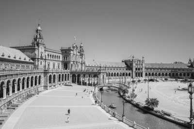 Southern Europe - Seville - Home office with ocean vibes in the South of Spain: private pool villa, barbeque and day trips to Seville & Gibraltar - 1