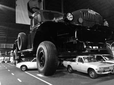 Western Asia - Emirates National Auto Museum - 🔥Best of UAE: Hikes, Camping, Attractions + Dolphin Watching 🐬 in Oman! - 2