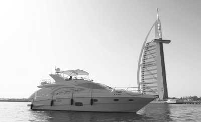 Vereinigte Arabische Emirate - Marina Yachts - Arabian Nights Adventure