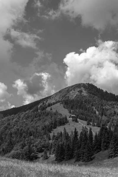Slowakei - Chata pod Borišovom - Wilderness and Tranquility: Hiking Adventure in Great Fatra National Park in Slovakia - 1