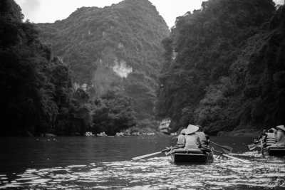 Vietnam - Hoa Lư - 🇻🇳 Iconic Vietnam Unveiled: From Emerald Bays to Lantern-lit Streets 🏮 - 9