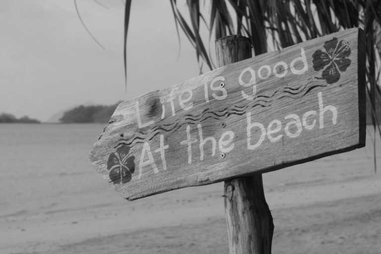 Indonesia - Balinese lifestyle (Guided Trip): beach 🌊 surfing 🏄‍♀️ fun 🍹 and more! ☀️ - JoinMyTrip