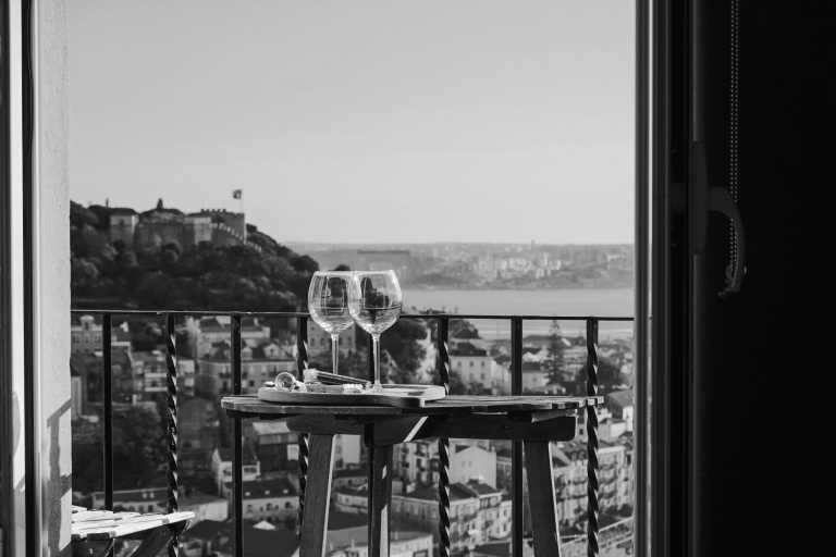 Portugal - Explore Lisbon and Porto - Portuguese Pastries, Wine, Boat Tour and More! - JoinMyTrip