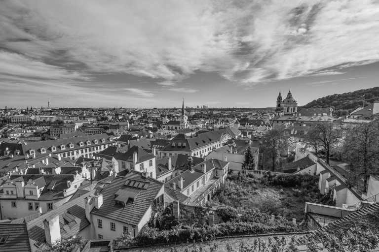 Tschechien - Experience the Best of Prague and Kutna Hora: A Local's Guide to a Memorable Summer Weekend - JoinMyTrip