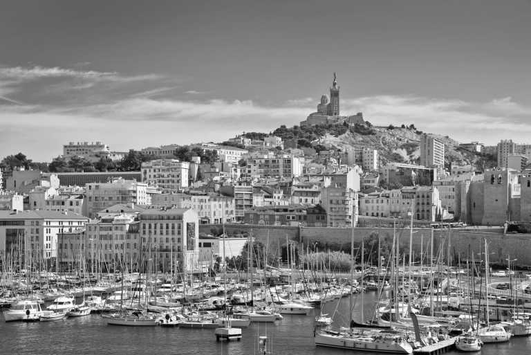 France - Coworking in Marseille, France: Shared room - Explore History, Beaches, and Nature - JoinMyTrip