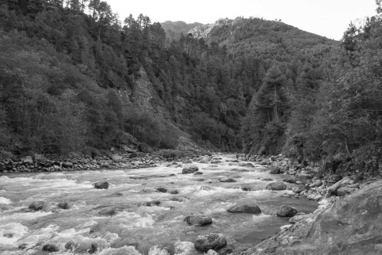 Nepal - Phakding - Everest Base Camp Trek : World's Popular Trekking Trail