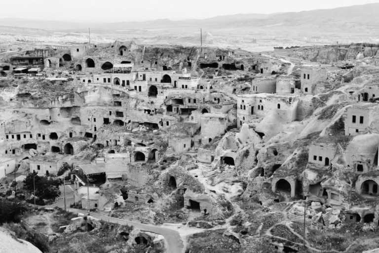 Turkey - Peri Bacalari - Stay in a Cave House in Cappadocia / Kapadokya - Turkey