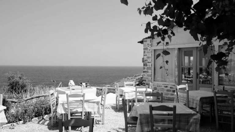 Griechenland - Icaria - Icaria the Greek island of longevity, no stress, surf, good food and music! 🌅 - 1