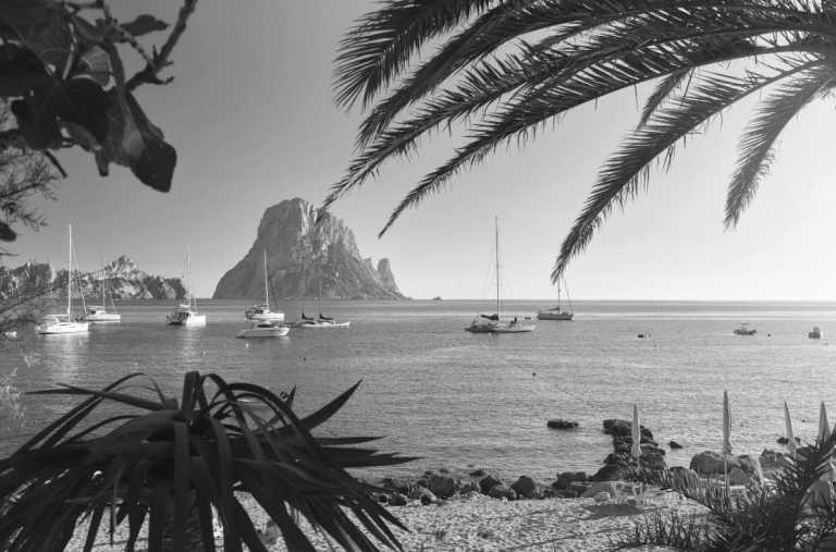 Spanien - Between magic, hippie cult and breathtaking landscape - Discover Ibiza's magical secret places! - JoinMyTrip