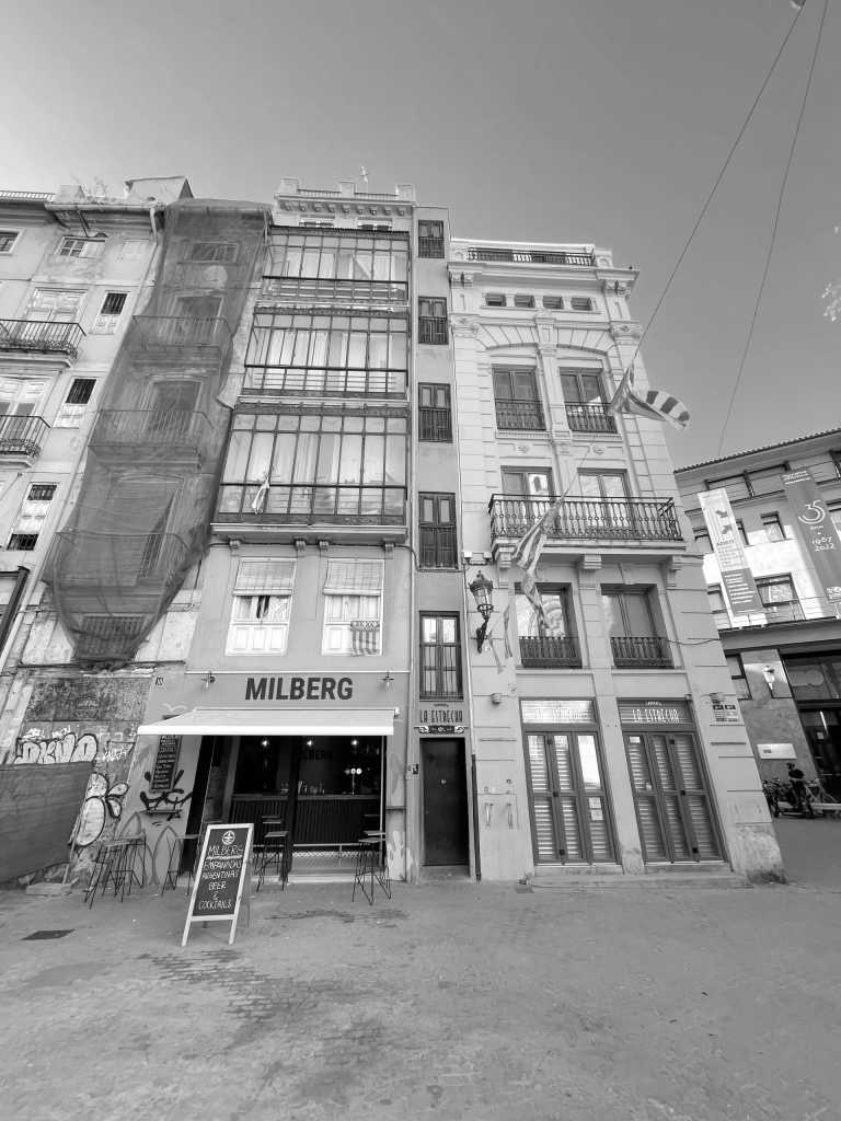Spain - Eixample - Valencia 14 Tage 🇪🇸🧑‍💻 Coliving & Coworking (Einzelzimmer) - 3