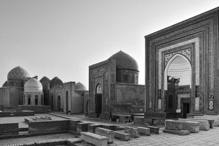 Central Asia - Chorsu Bazaar - Uzbekistan & Tajikistan Discovery Adventure
