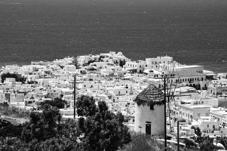 Griechenland - 4-Day Mykonos Getaway: Hotel, Nightlife, Beachclubs and Transfers on Greece's Party Island - JoinMyTrip