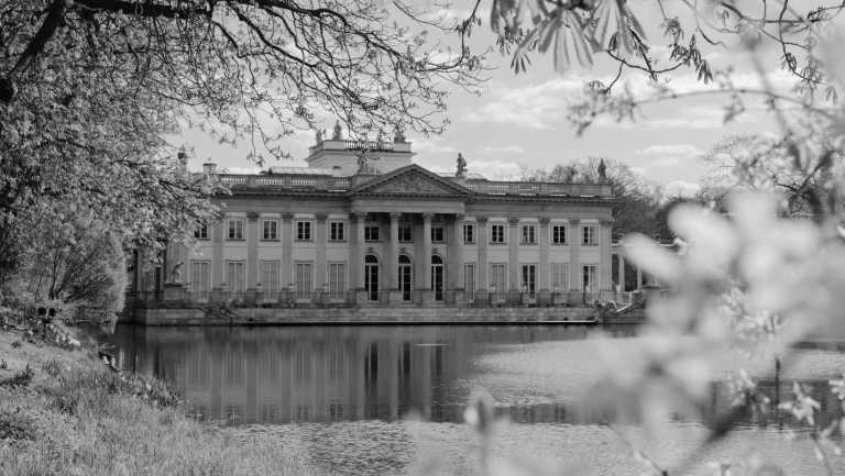 Explore Warsaw, Poland with a local guide - Travel Poland in June 2023 ...