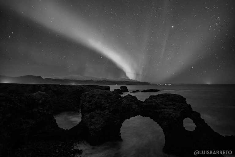 Iceland - Spring Equinox Photo trip to the Northern Lights in Iceland - JoinMyTrip