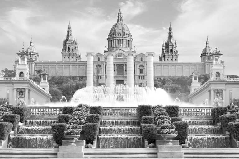 Spanien - Barcelona: The Perfect Blend of Creativity, Sun, and Culture - Art and City Trip in Spain - JoinMyTrip