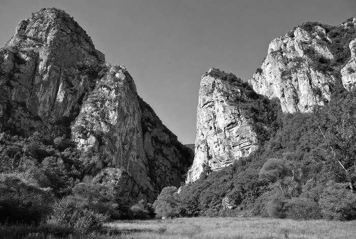 Bulgaria - Roadtrip, Climbing and Hiking in Bulgaria - JoinMyTrip