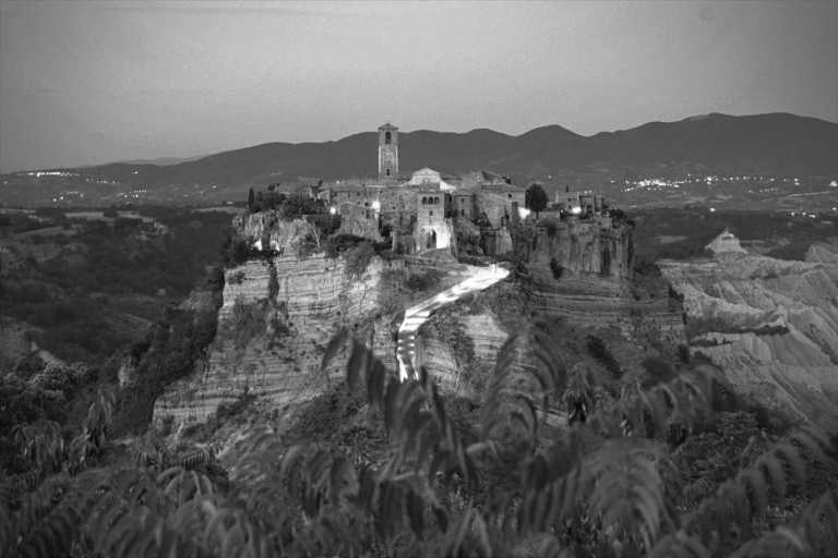 Italy - Civita di Bagnoregio - Be Enchanted by Christmas with Living Nativity Scenes and Breathtaking Landscapes!