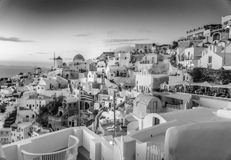 Griechenland - Luxury Santorini Serenity: Discovering the Tranquil Beauty of the Greek Isles and Swim in Natural Hot Spring - JoinMyTrip