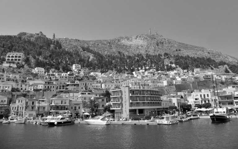 Greece - Chora - Sailing around Santorini & Naxos 🇬🇷 Greece - 1