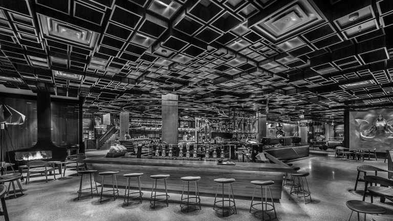 United States - Starbucks Reserve Roastery New York - The Ultimate Getaway in NYC - Female only!