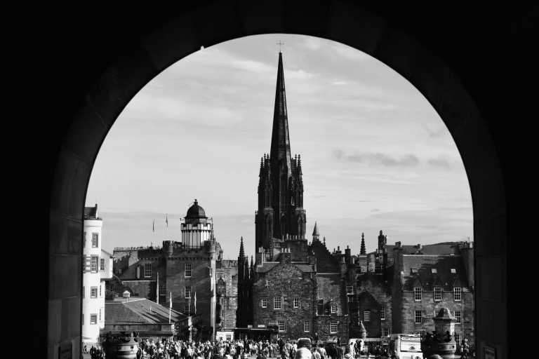 Vereinigtes Königreich - Edinburgh - Through the Stones: A Scottish Journey OUTLANDER FANS WATCH OOUTTTT - 4