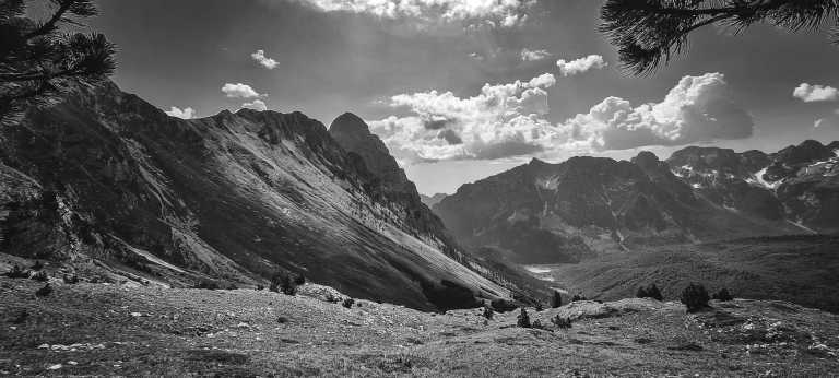 Albania - Valbonë - Hiking 🥾⛺in ALBANIA ! Valbonë to Theth, Maja Rosit and The Blue Eye Routes. Experience the Best of the Albanian Alps! 🌟