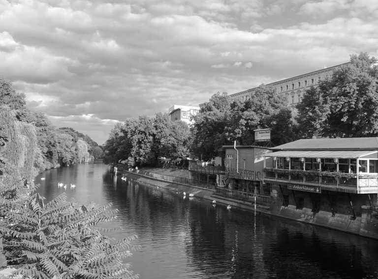 Germany - Berlin - Beyond the Beats: Unveiling Berlin's Hidden Charms on a low budget - Yoga, Secondhand Stores, Cafes, and Culinary Delights Await! - 2