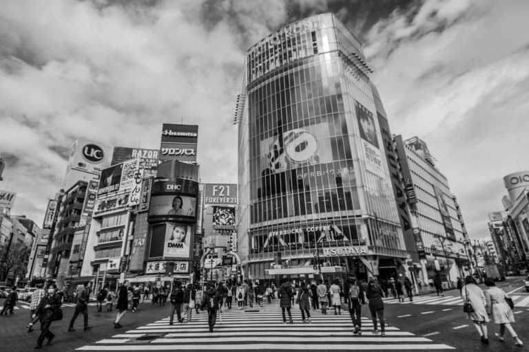 Japan - Shibuya Scramble Crossing - Photographers Unite! Shoot the best spots in Tokyo with a Pro