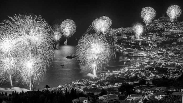 Portugal - Silvester auf Madeira mit Guinness Rekord Feuerwerk am Hafen - JoinMyTrip