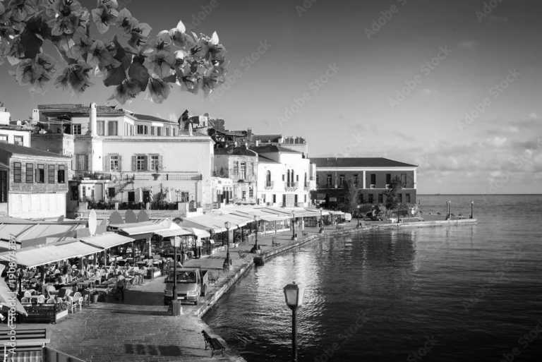 Greece - Chania - 🏖Discover Chania, Greece 🇬🇷 🌊 Island life, Boat Tour ⛵️Pink Sand Beaches, Great food, Azur Sea and Sunbathing! Join the fun! - 1