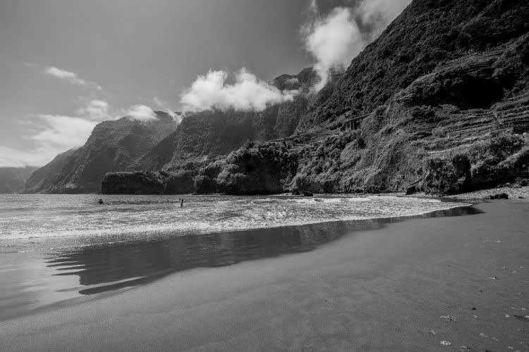 Portugal - AUF MADEIRA SURFEN (lernen): 5 x Surfen + Insel entdecken <3 - JoinMyTrip